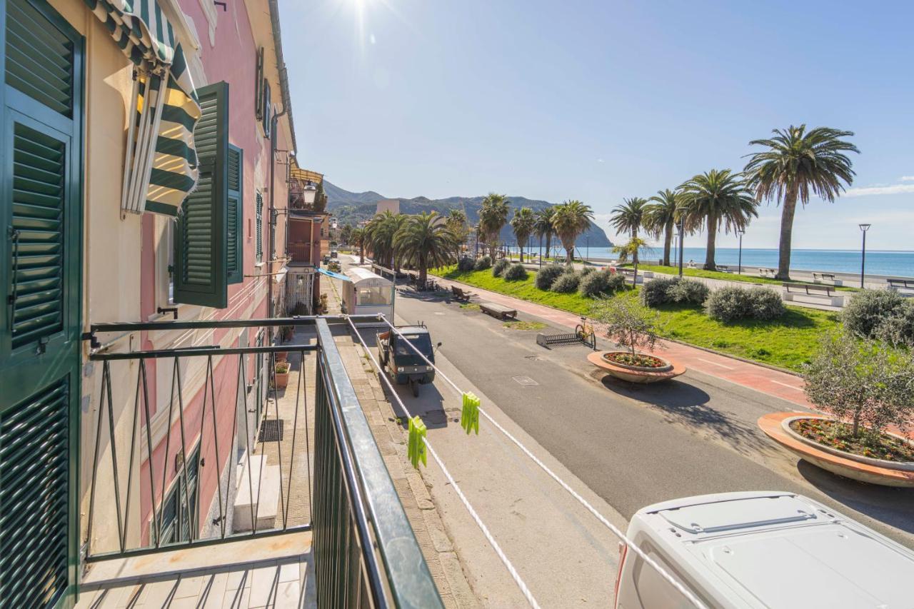 105 - La Casa Di Jacopo, Fronte E Vista Mare In Centro A Riva Trigoso, 20 Metri Dalla Spiaggia Apartment Sestri Levante Exterior photo